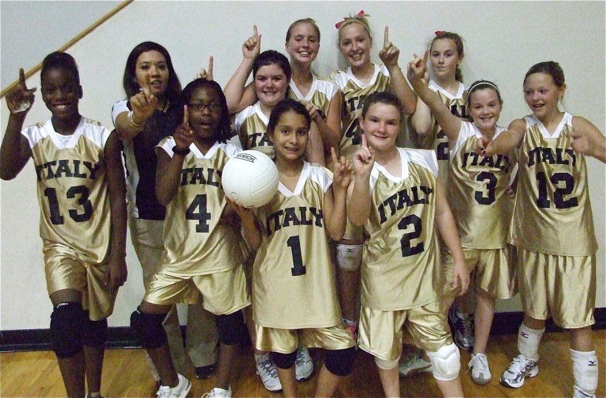 Image: Italy’s 7th grade volleyball team goes undefeated at 6-0 to be #1 — Front row: Kortnei Johnson, K’Breona Davis, Ana Luna, Tara Wallis, Bailey Eubank, Back Row: Coach Tina Richards, Bailey DeBorde, Madison Washington, Jaclynn Lewis, Kelsey Nelson and Reagan Cockerham.