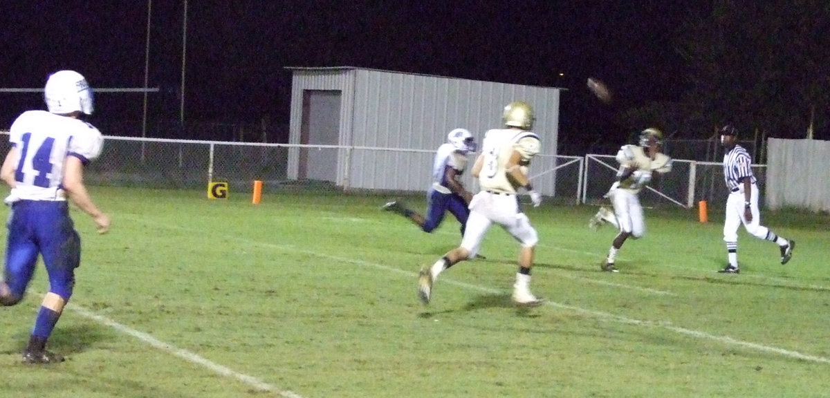 Image: One more time — Italy senior John Isaac(10) catches 1 of his 4 touchdown passes on the night.