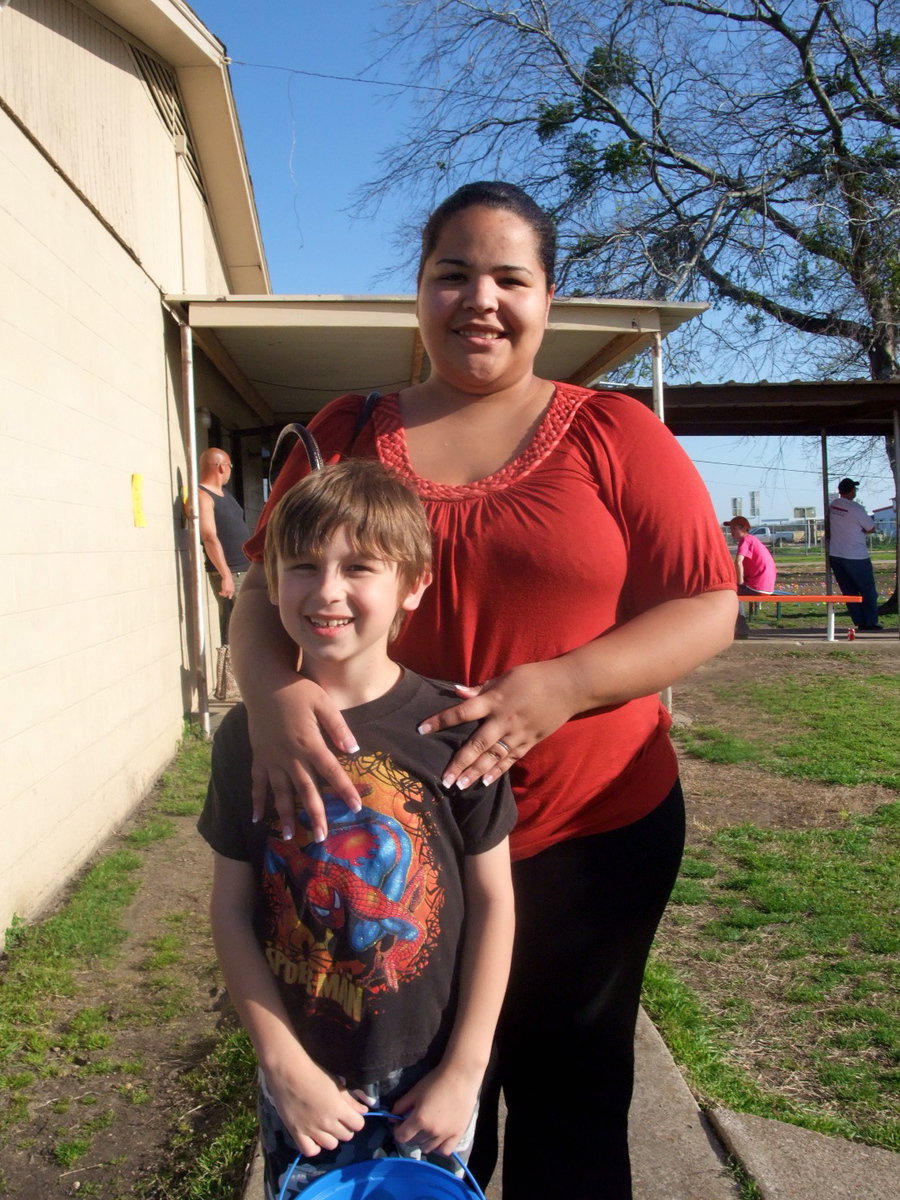 Image: Zander and Nicole Galvan — Zander is in the first grade and ready to hunt some eggs.