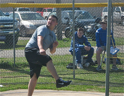 Image: Ross Enriquez — Ross competes in the discus.