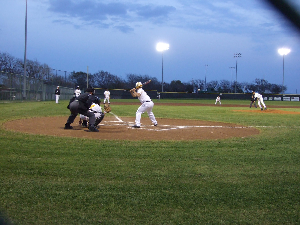 Image: Ethan lines it up — This is the homerun for Ethan Simon.