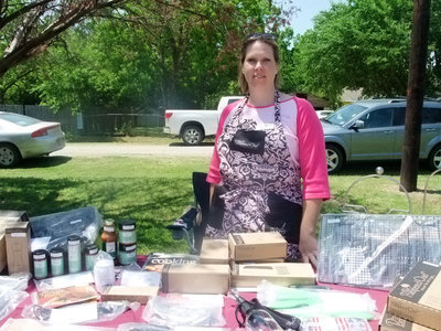 Image: Lisa Brown — Lisa said, “I am an independent consultant for Pampered Chef. We sell kitchen tools and products.”