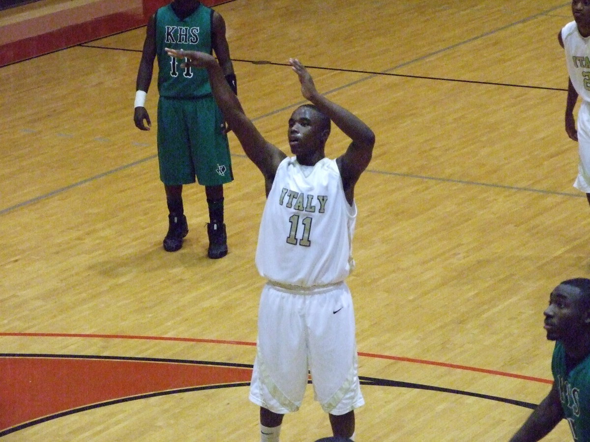 Image: Trip To The Line — High flyer #11 Jasenio Anderson