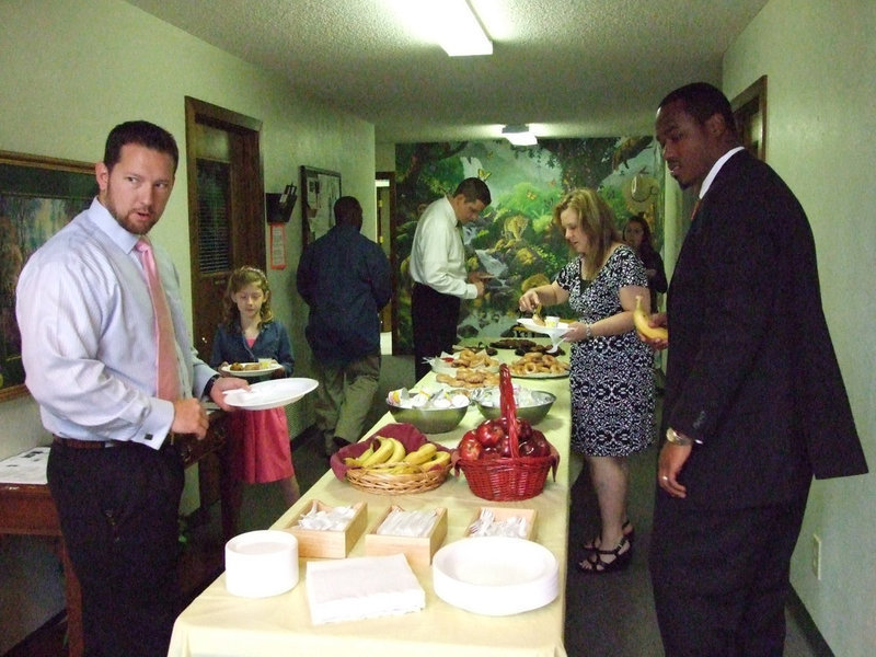 Image: Breakfast is served — All were invited for a fine feast after the service.