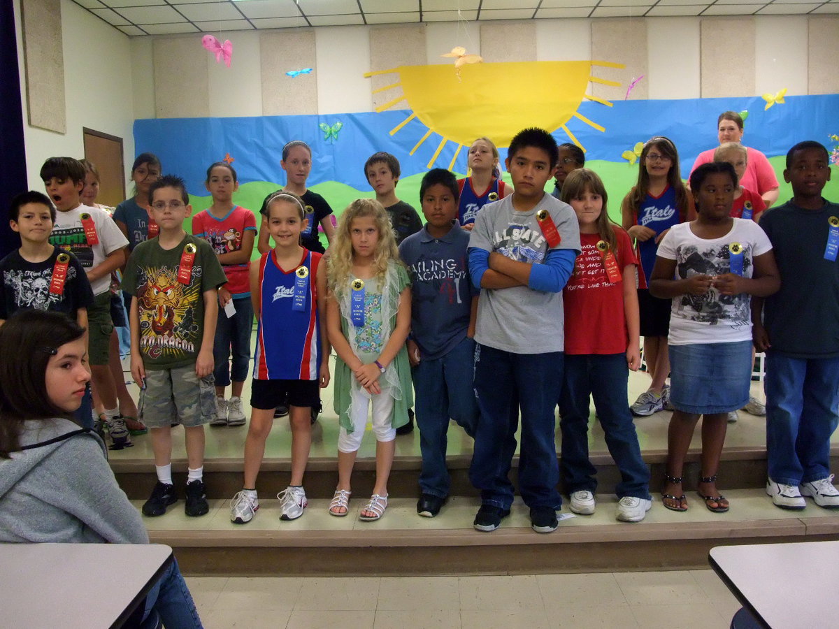 Image: Fourth Grade Tiger Leadership Awards — These fourth graders earned the Tiger Leadership award for keeping all of their “Tiger Paws”.