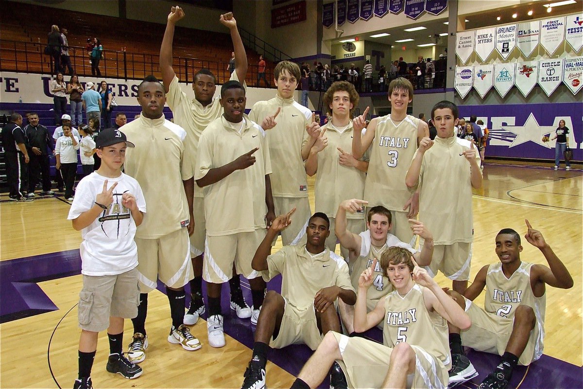 Image: Italy defeats Ponder for the AA Regional Semifinal Championship — The Italy Gladiator knockoff the three-time reigning champions, the Ponder Lions, 74-67 to claim the Region II-AA Regional Semifinal Championship. The Gladiators are just three games away from becoming the new king of the basketball jungle.