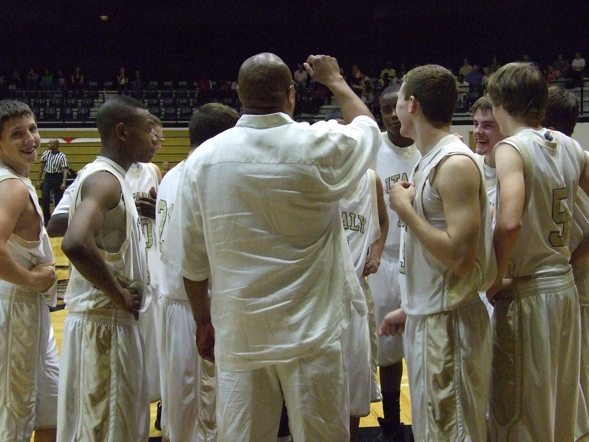 Image: Champs are all smiles — The tension is gone and the Championship is theirs.