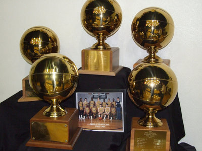 Image: Trophies and memories — On display are the trophies earned by former Italy Gladiator Basketball Teams including a team photo of the 1985-1986 Area Champion squad.