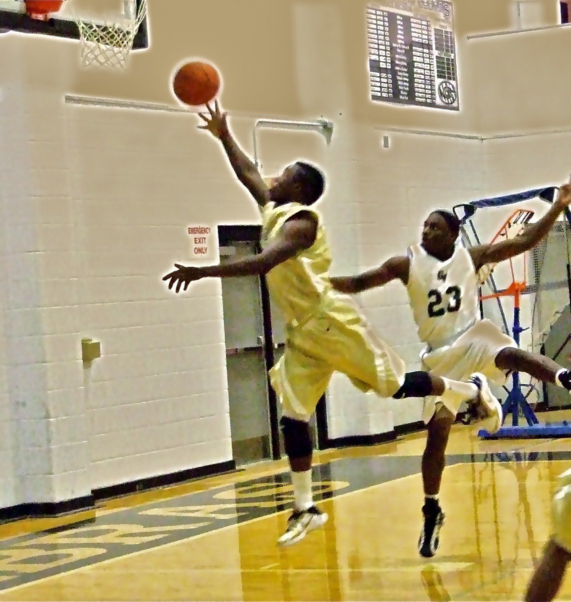 Image: Go, Jasenio, Glow! — Jasenio Anderson(11) had a highlight reel game against Grandview scoring 25-points to lead all scorers.