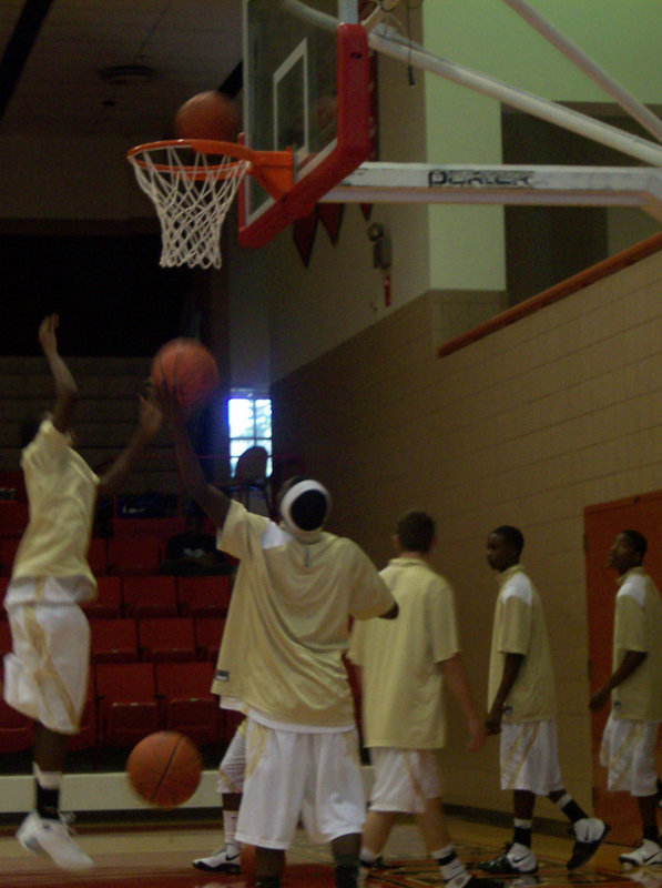 Image: Juggling 3 Games in 3 Days — The Gladiators get ready to go three games in three days in an attempt to win the 2008 Kiwanis Classic Basketball Tournament Championship.