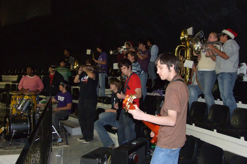 Image: Italy Band — The Italy Ensemble played some modern hits for the crowd.