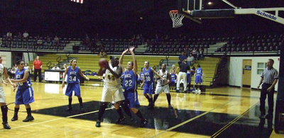Image: Reed Fights Hard — Jimesha gained 4 fouls against the Lady Bulldogs on Friday night.