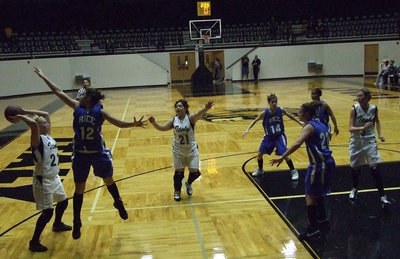 Image: Pass It — Richards passed the ball. #12 Chelsea Calhoun earned 14 points.