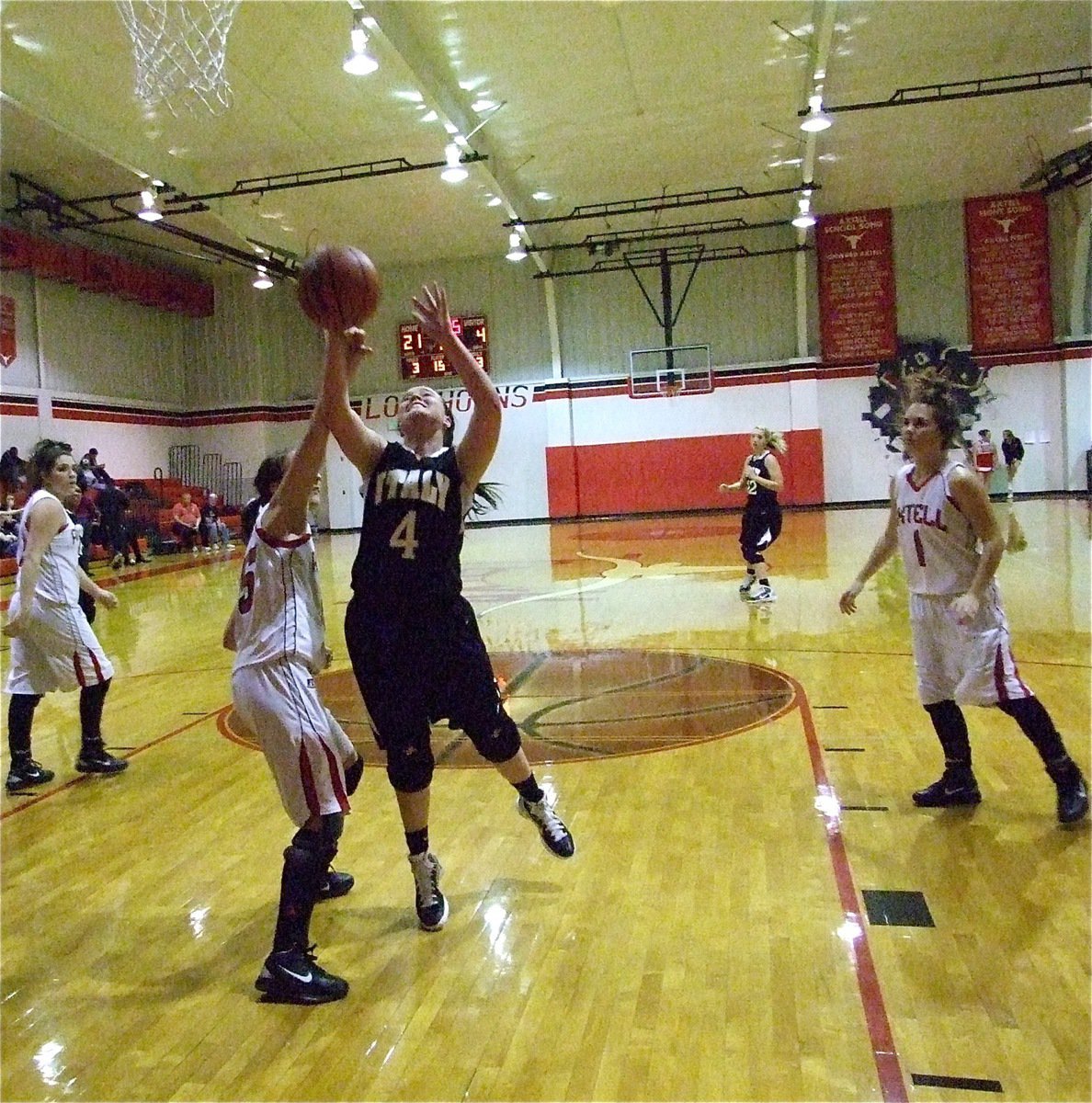 Image: Shelbi’s fouled — Shelbi Gilley(4) gets fouled inside and then goes to the line and hits 1-of-2 foul shots to score the first five-points for the Lady Gladiators.