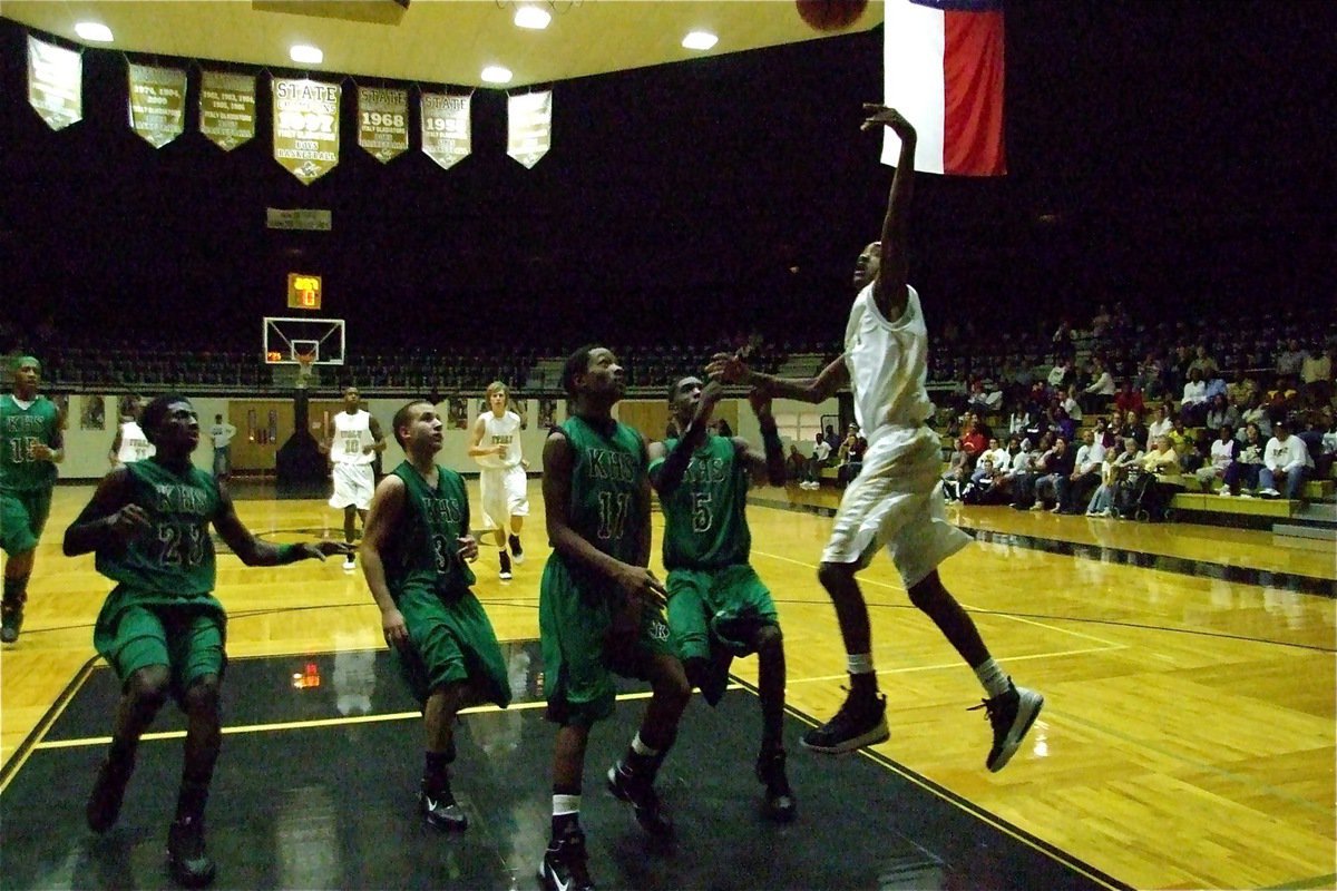 Image: Gladiator Heath Clemons(2) beats the Bobcats down the floor — During a three-day event, the Italy Gladiators and the Lady Gladiators got the job done this past weekend as both teams finished the Italy Invitational Tournament as champions.