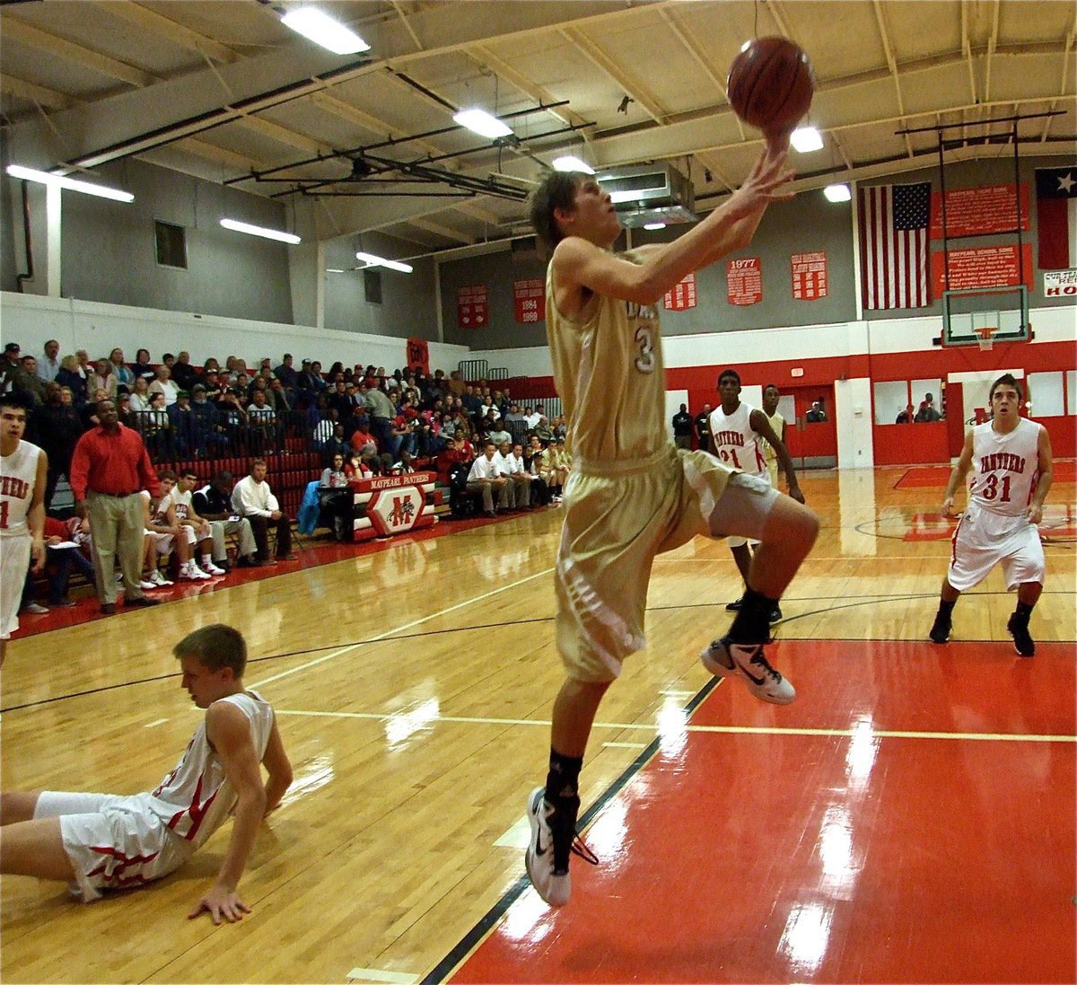 Image: See you later — Jase Holden(3) helps the Gladiators to a quick start against Maypearl.