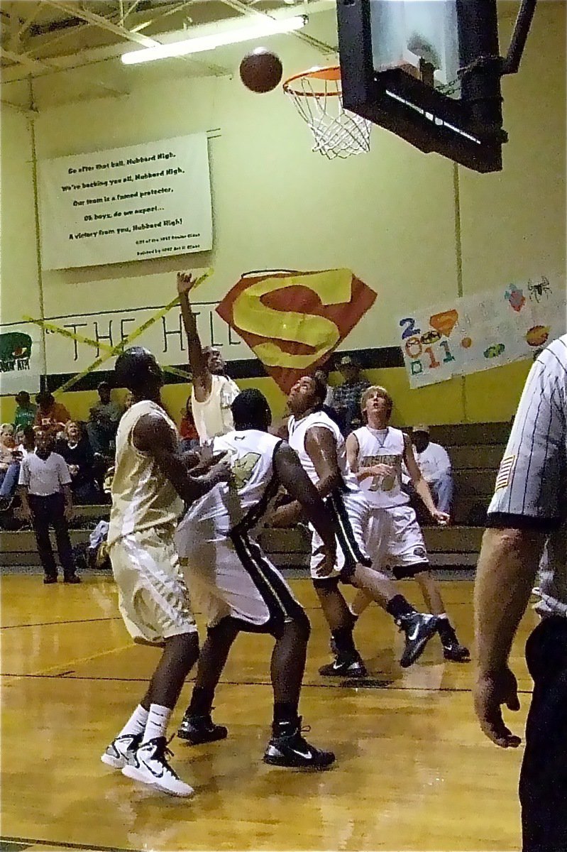 Image: Heath heats up — Heath Clemons(2) put some touch on this tear drop during the Varsity game.