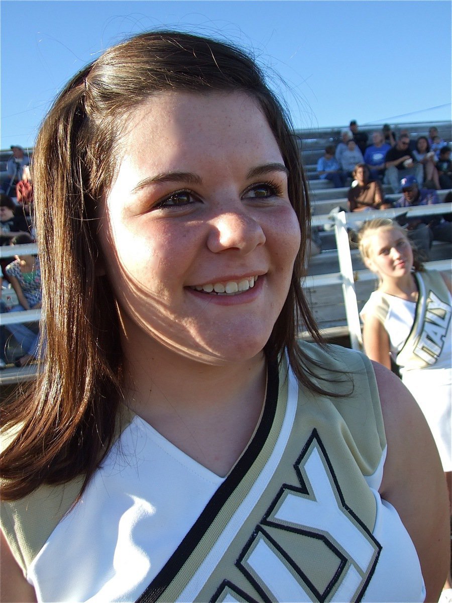 Image: Cute hair day — Bailey DeBorde shows off the new style.