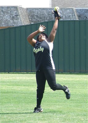 Image: Davis dazzles — Khadijah Davis gives 110% even before game two against Meridian started.