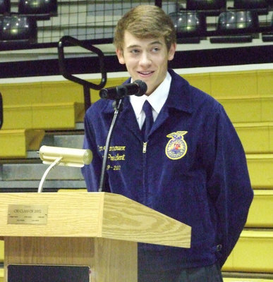 Image: Dan announces — FFA President, Dan Crownover, announces several awards.  He also thanked his fellow members for giving him a wonderful opportunity.