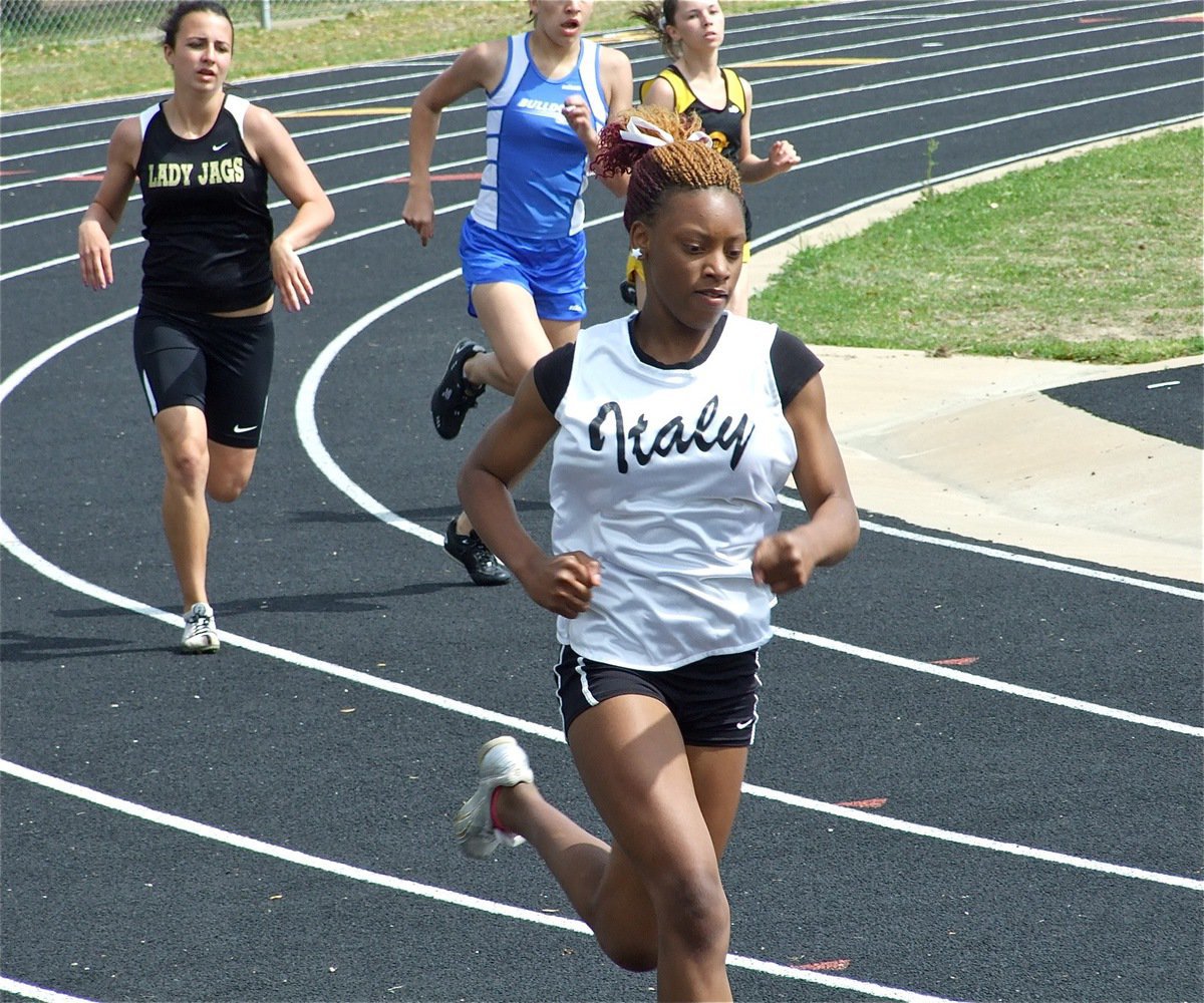 Image: In the clear — Italy’s Lady Gladiator tracksters were tearing up the track in Hubbard.