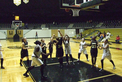Image: Lady Gladiators Work The Ball — Coach McDonald was very pleased with the Lady Gladiators’ performance against the Lady Bulldogs.