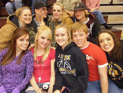 Image: Italy’s #1 fans! — There was a gathering of Gladiators in Dallas to watch Italy High School win both games against Dallas Faith Family.