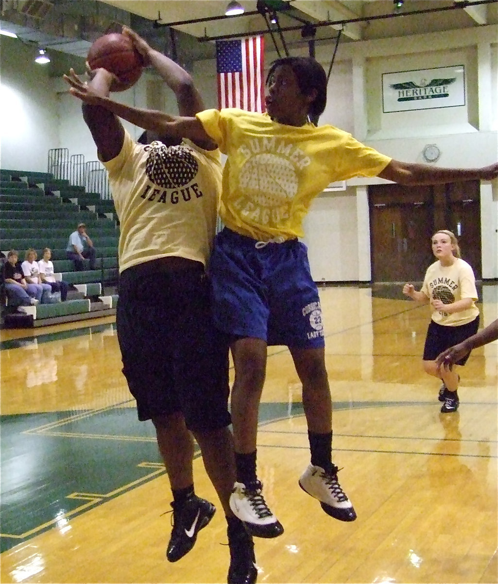 Image: Can’t stop it — Lady Gladiator Jimesha Reed has her way inside against Corsicana.