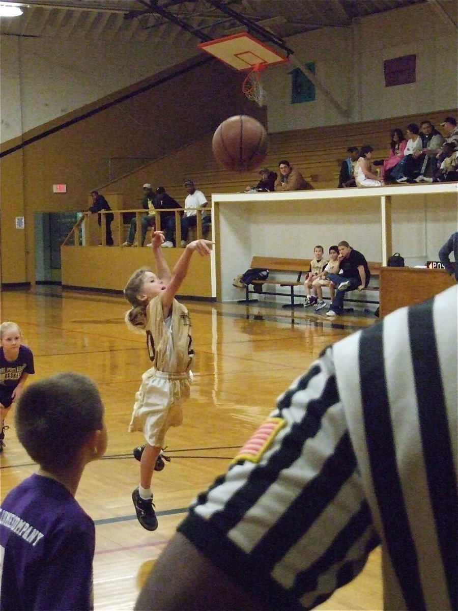 Image: Jacee from the line — Jacee Coffman(20) takes her best shot.