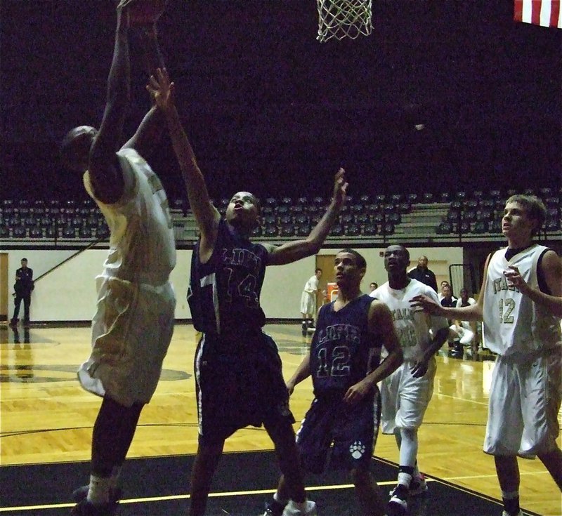 Image: Larry dominated — Mayberry was an animal on the boards as he overwhelmed the Lions inside during the Italy JV game.