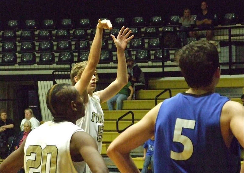 Image: Colton has form — Colton Campbell(5) gets his free shots to fall.