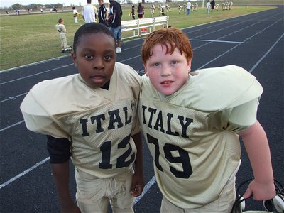 Image: Ja’Sean and Levi — C-Team’s Ja’Sean Brooks and Levi Stark anchor Italy’s defensive line that has yet to be scored on as they advance to the Superbowl with a 7-0 record.