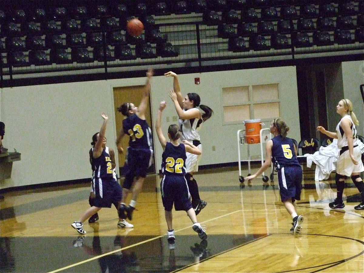 Image: Alyssa outside — Alyssa Richards(24) uses great form on her outside jumper. Richards finished with 6-points against the Eagles.