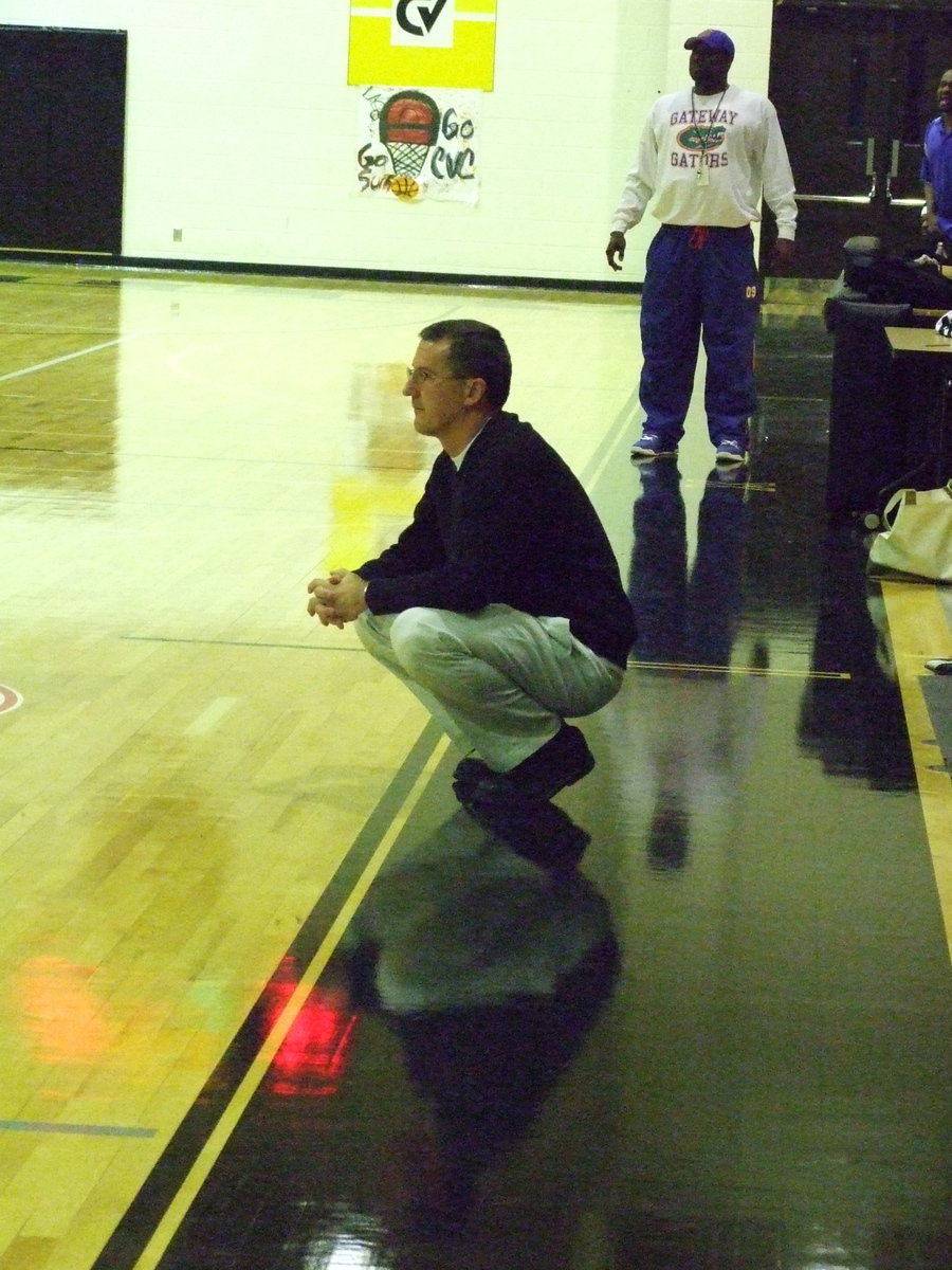 Image: Poised Under Pressure — Italy Head Coach Kyle Holley stayed calm in a tense situation.