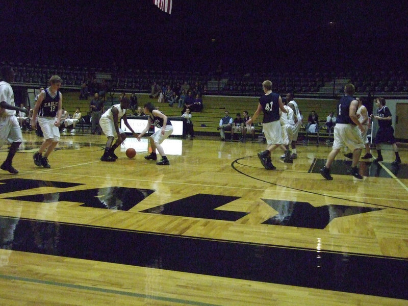 Image: Mayberry dazzles fans — Imagine the Harlem Globetrotter theme song while watching Larry’s dribbling skills.