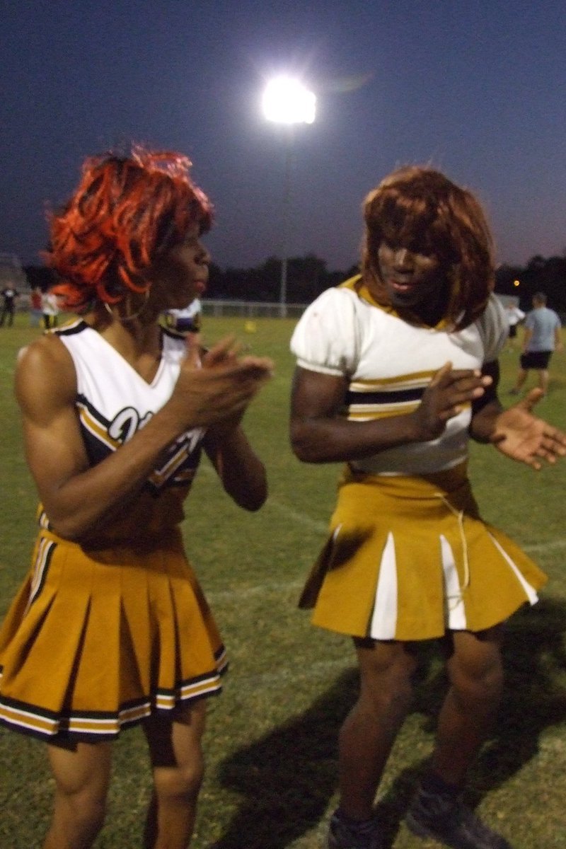 Image: Ladasia &amp; Christy — Lucious Ladadia and Delicious Christy dance for the crowd.