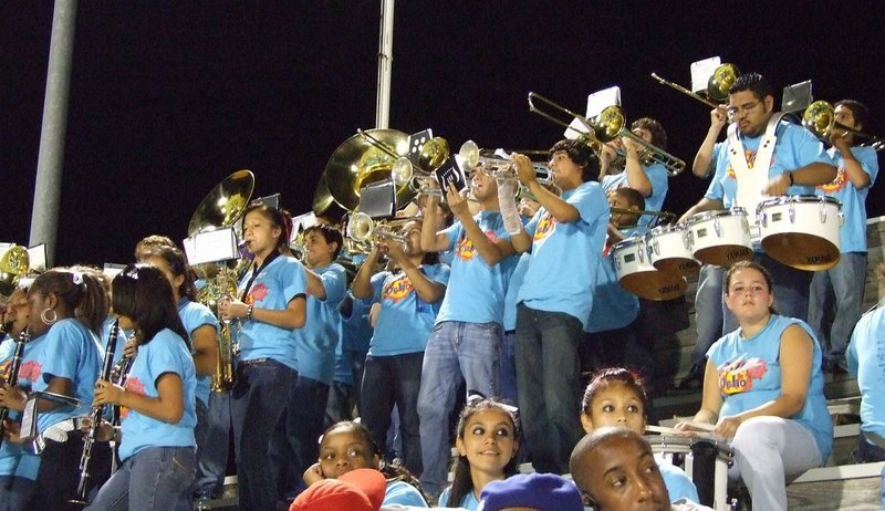 Image: Palmer vs Italy — The Italy High School Regiment Band performs throughout the game.