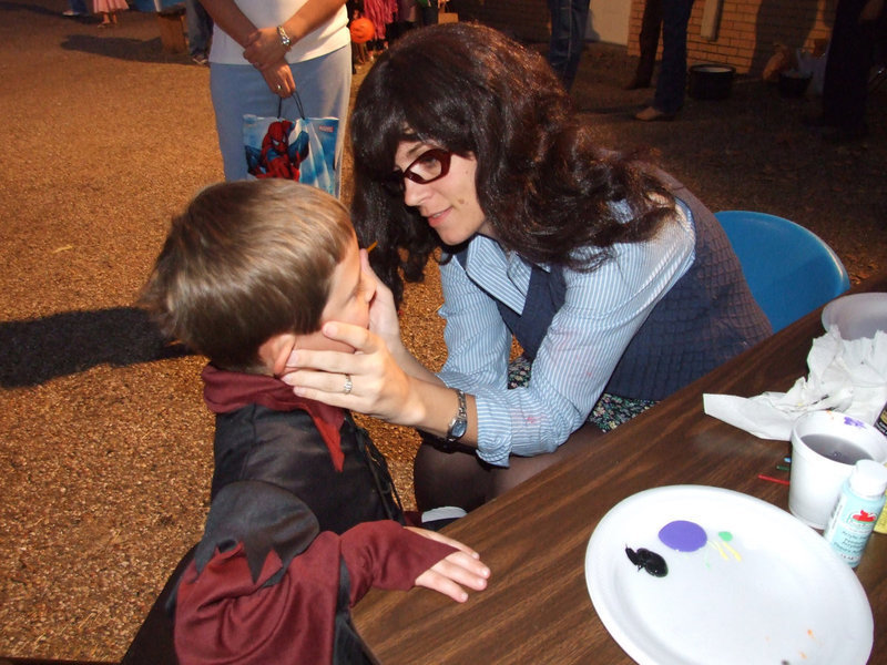 Image: Face painting fun