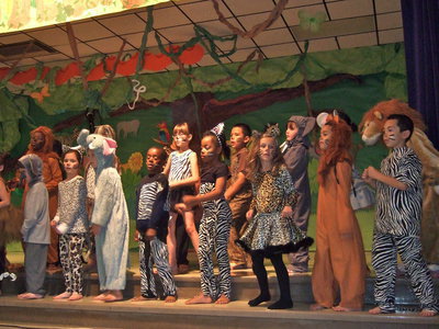 Image: These jungle creatures are swaying to the music as they sing “The Lion Sleeps Tonight.”