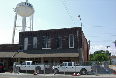 Image: The Cargill-Gallman Community Center and Museum of Italy is just days away from being completely taken down. 