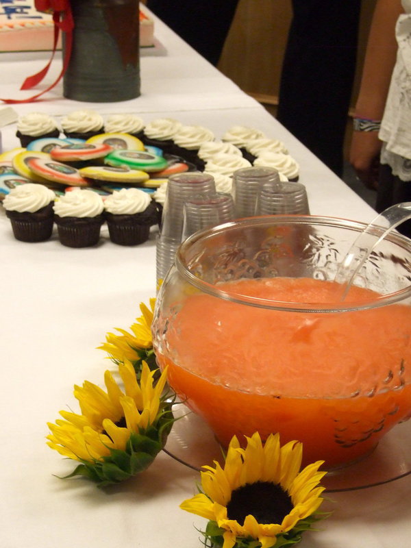 Image: Punch, cookies and cup cakes who could ask for more?