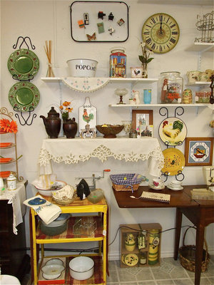 Image: Whether you collect farm animal souvenirs, old pottery, fine linens, decorative plates or refrigerator magnets that recall a simpler time, your likely to find that special keepsake inside Yesterday’s Memories.