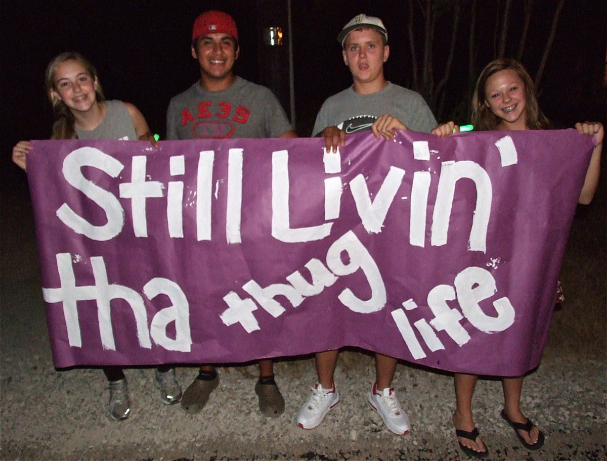 Image: Kelsey Nelson, Omar Estrada, Bailey Walton and Bailey Eubank try to give Brandon something to smile about.