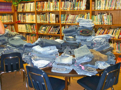 Image: Jeans and more jeans!