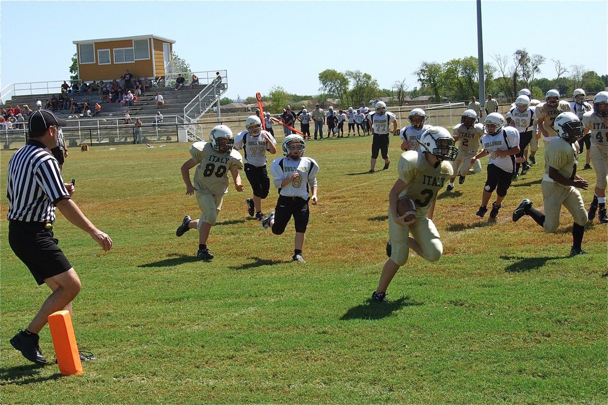 Image: What a first career touchdown looks like, “Congratulations, Clay Riddle(31)!”