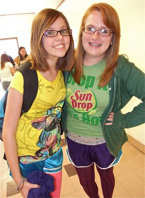 Image: Soda Pop Twins! Anna Riddle and Emily Stiles gave Twin Day their best shot.