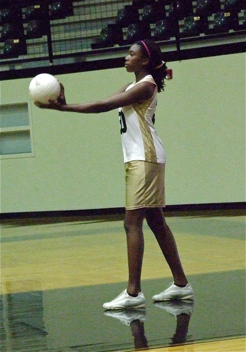 Image: Janae Robertson is ready to serve up a winner for Italy.