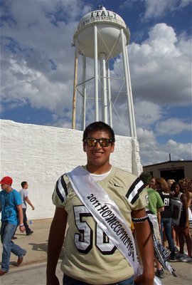 Image: Congratulations Omar Estrada, the Italy High School 2011 Homecoming King.