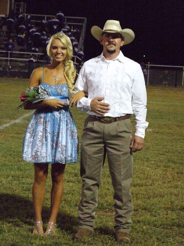 Image: Junior princess, Sierra Harris and her escort.