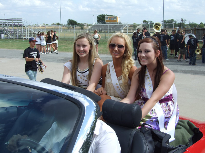 Image: The class princesses are ready for the parade to begin.